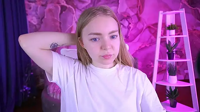 EmilySunshineS online show from November 2025 07:31:01 AM