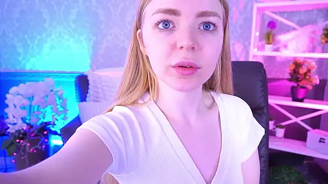 EmilySunshineS online show from February 2026 08:13:02 AM