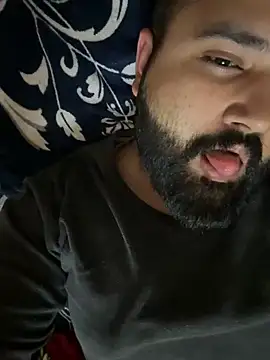 Snapshot of Dicky_Rohan chatting on February 2025 06:33:01 PM Dicky Rohan online show from February 2025 06:33:01 PM