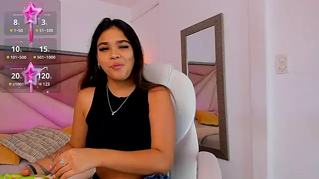 GiaFu online show from December 2024 05:47:02 PM