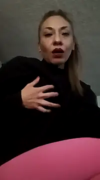 KarolinaReaper online show from January 2025 08:17:01 AM