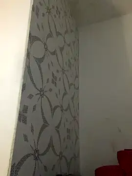 Carolinen online show from October 2025 01:36:02 AM