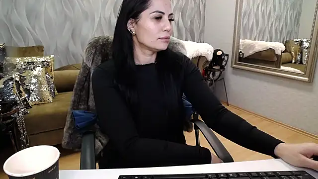 Sara Poison online show from February 2026 03:27:02 AM