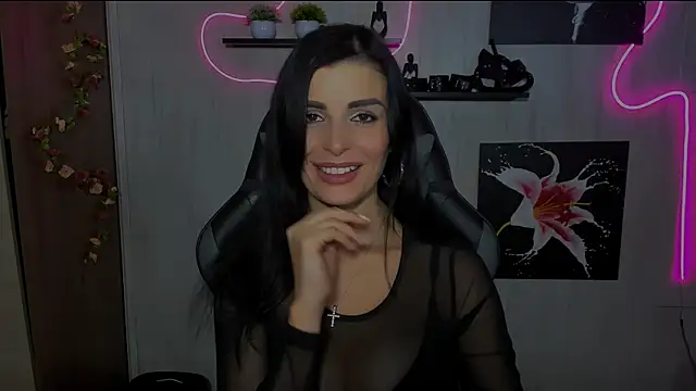 KayWuds online show from December 2024 02:28:02 PM