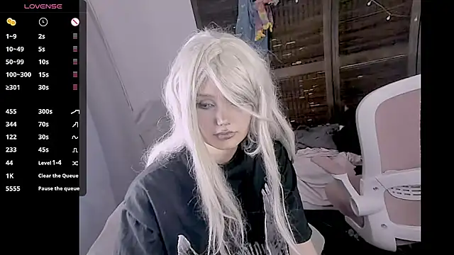 Snapshot of madokapruriens chatting on October 2025 10:21:01 PM madokapruriens online show from October 2025 10:21:01 PM