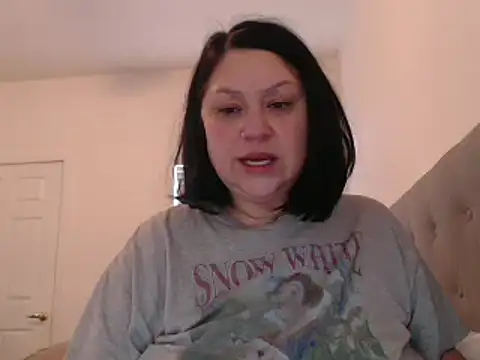 AlyssiaAmoreXO online show from February 2025 05:05:02 PM