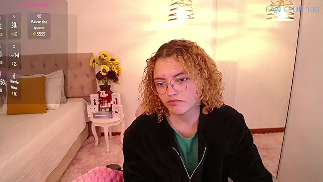 Snapshot of Missbrave1 chatting on December 2024 12:08:01 AM Missbrave1 online show from December 2024 12:08:01 AM