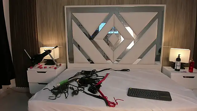 Snapshot of ValentinaThomas chatting on September 2025 07:58:01 PM ValentinaThomas online show from September 2025 07:58:01 PM