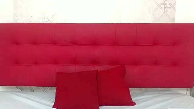 Snapshot of Celestial_Queen_ chatting on February 2025 12:21:02 PM Celestial Queen online show from February 2025 12:21:02 PM