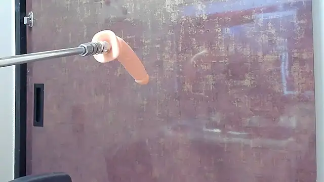 Snapshot of doll_bella_ chatting on February 2025 08:11:02 PM doll bella online show from February 2025 08:11:02 PM