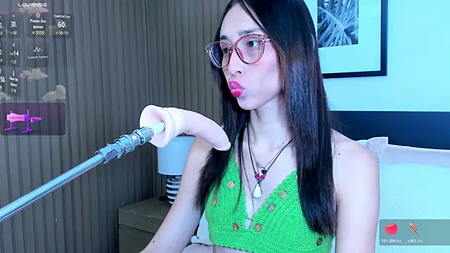 doll bella  online show from November 2025 08:01:01 PM