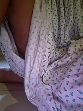 Melody Shyla online show from September 2025 12:21:01 AM