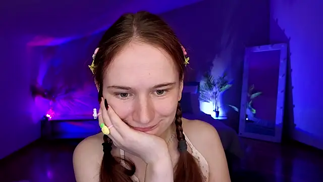 L1ittle kitty  online show from April 2026 05:47:02 AM