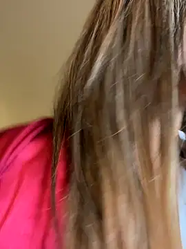 Alisha-Bond online show from October 2025 07:15:01 PM