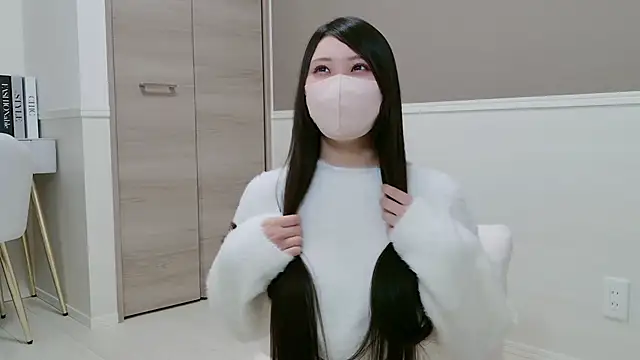 yuki room online show from March 2026 02:35:02 PM