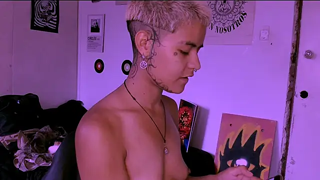 alex one888 online show from April 2026 08:39:02 PM