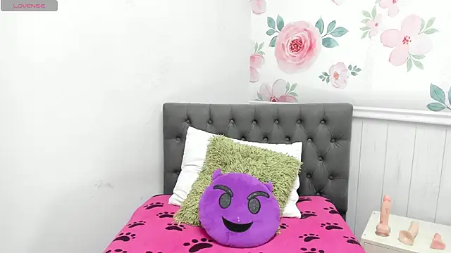 Sophia abad7 online show from February 2025 10:34:02 PM
