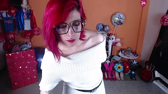 Snapshot of MissMiia2 chatting on March 2025 03:53:02 PM MissMiia2 online show from March 2025 03:53:02 PM