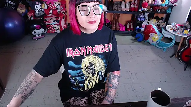 MissMiia2 online show from October 2025 02:27:02 PM