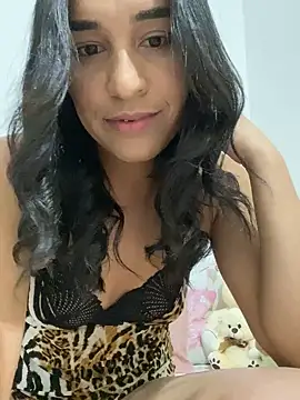 Snapshot of cleolimahot3 chatting on December 2024 10:58:01 PM cleolimahot3 online show from December 2024 10:58:01 PM