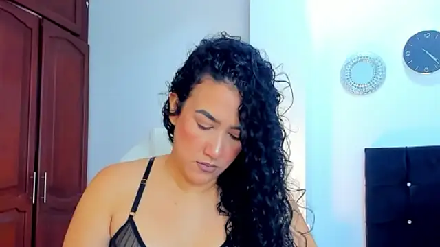 Snapshot of kathyajhonss chatting on January 2025 09:25:02 PM kathyajhonss online show from January 2025 09:25:02 PM