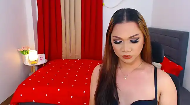 Snapshot of Carladiamondxx chatting on December 2024 05:13:01 AM Carladiamondxx online show from December 2024 05:13:01 AM