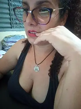 litha luna online show from December 2024 02:52:01 AM