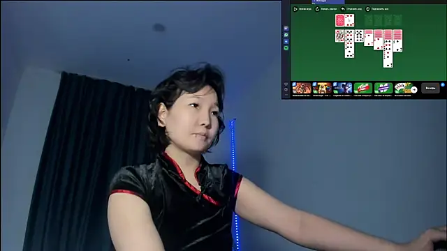 himeros goddess online show from December 2024 12:12:02 AM