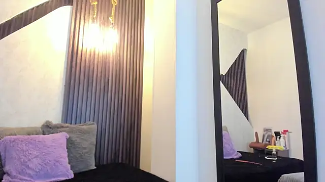 laurin clauz  online show from January 2025 09:53:02 PM