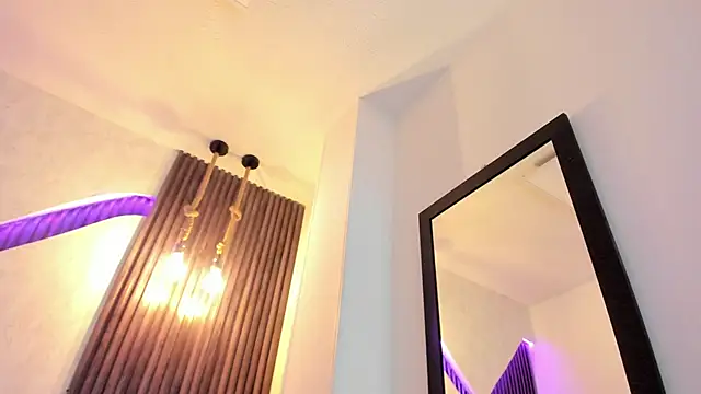 laurin clauz  online show from February 2025 09:46:01 PM