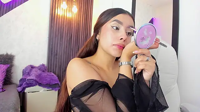 laurin clauz  online show from September 2025 05:23:01 PM