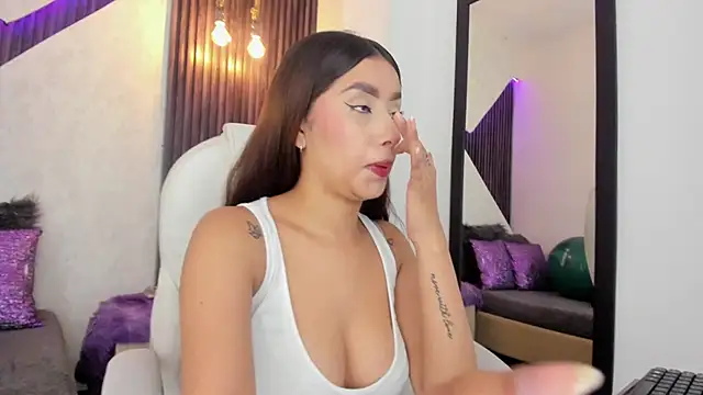 laurin clauz  online show from September 2025 03:46:02 PM