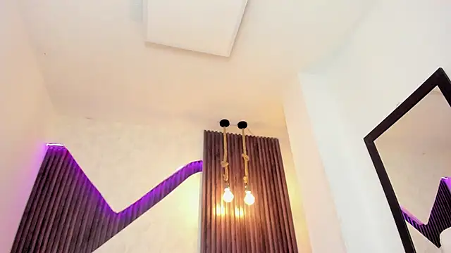 laurin clauz  online show from September 2025 05:26:03 PM