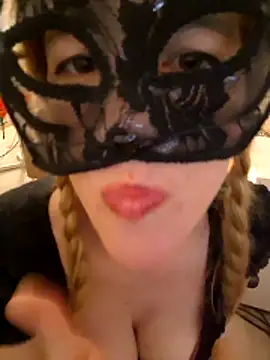 Hexe12346 online show from April 2026 06:06:01 AM