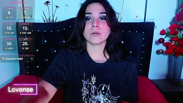 Lune Claire online show from February 2026 03:03:01 AM