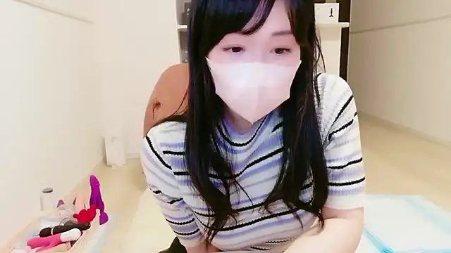 IORio2 online show from February 2026 07:52:01 PM