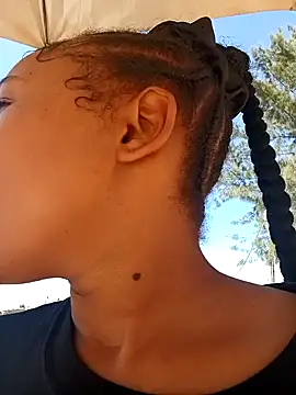 Snapshot of CocoSexyBabe chatting on January 2025 07:42:02 AM CocoSexyBabe online show from January 2025 07:42:02 AM