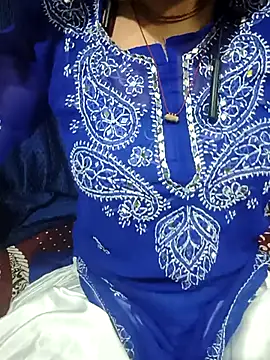 kaveerpooja947 online show from March 2026 05:08:01 PM