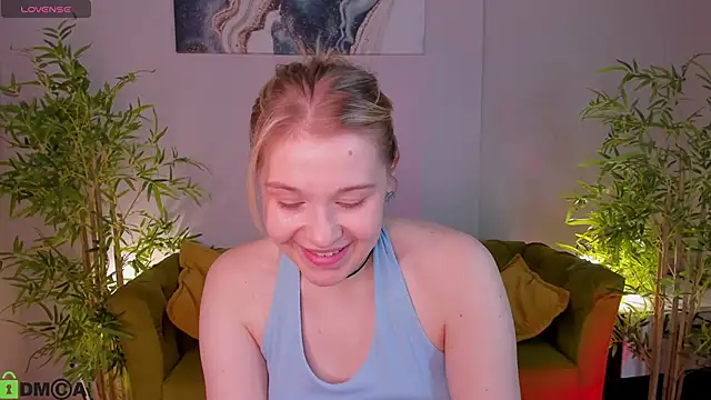 Snapshot of Colleen_Blake chatting on June 2026 05:12:02 PM Colleen Blake online show from June 2026 05:12:02 PM