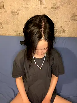 Snapshot of lalallalalaa- chatting on November 2025 03:23:01 PM lalallalalaa- online show from November 2025 03:23:01 PM