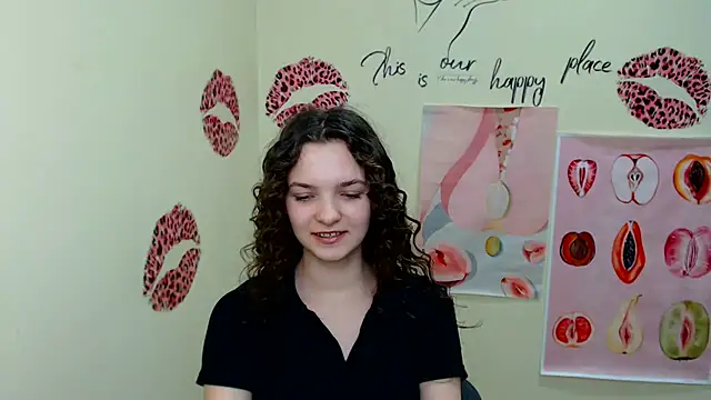  SusieSu  online show from March 2025 04:34:02 PM