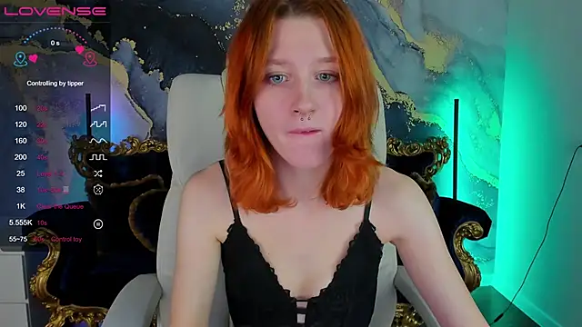 Snapshot of MagicLilu chatting on December 2024 09:00:01 PM MagicLilu online show from December 2024 09:00:01 PM