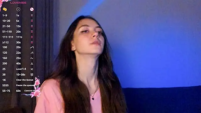 Snapshot of EvaBradley chatting on September 2025 06:43:02 PM EvaBradley online show from September 2025 06:43:02 PM