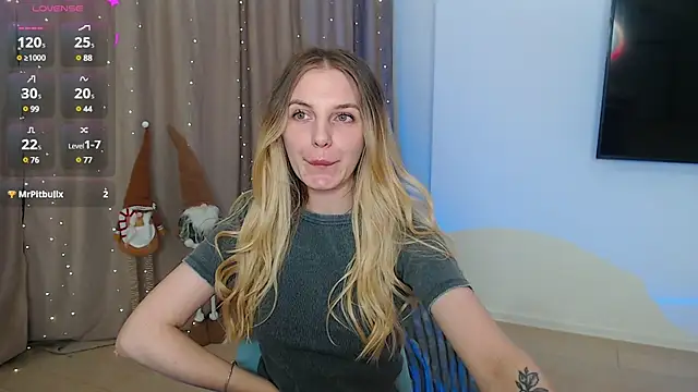 Stormy066 online show from December 2024 09:55:02 PM