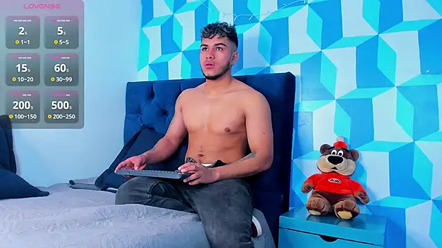 jeisonstark online show from March 2025 12:01:02 PM