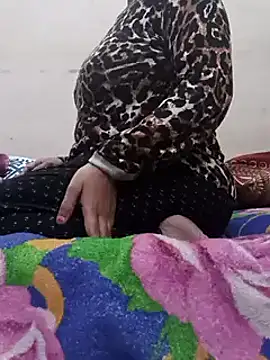 Anamika Kapoor online show from December 2024 03:55:01 PM