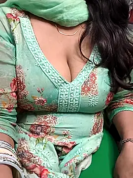 Anamika Kapoor online show from September 2025 01:22:01 AM