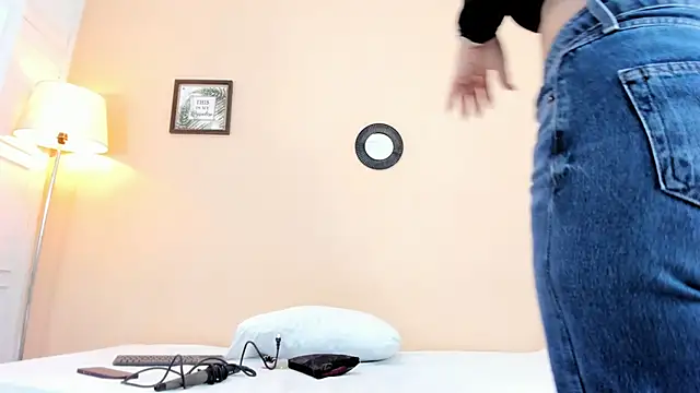 andyylove jk online show from September 2025 12:30:01 PM