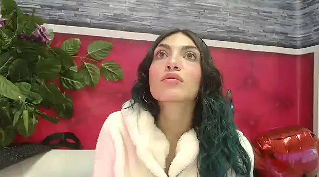 Snapshot of ReiLyMalkova chatting on March 2025 03:13:02 AM ReiLyMalkova online show from March 2025 03:13:02 AM