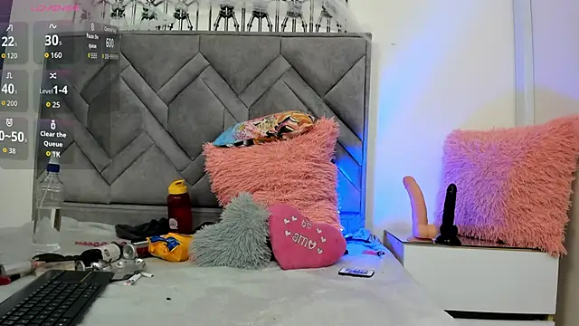 alicee 18 online show from September 2025 01:48:02 PM